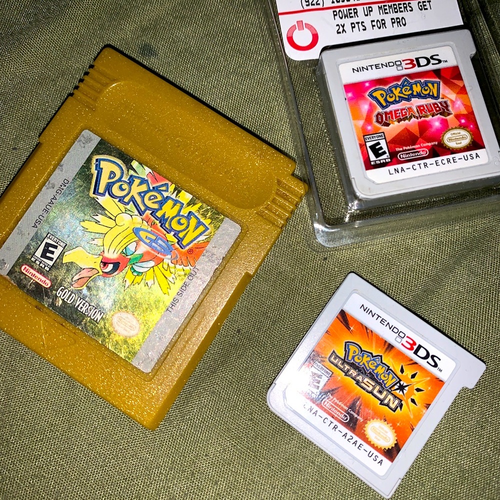 Pokémon game lot